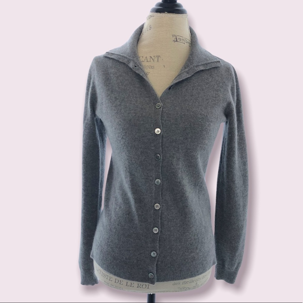 In Cashmere Long Sleeve Cardigan Gray High Neckline Turtleneck